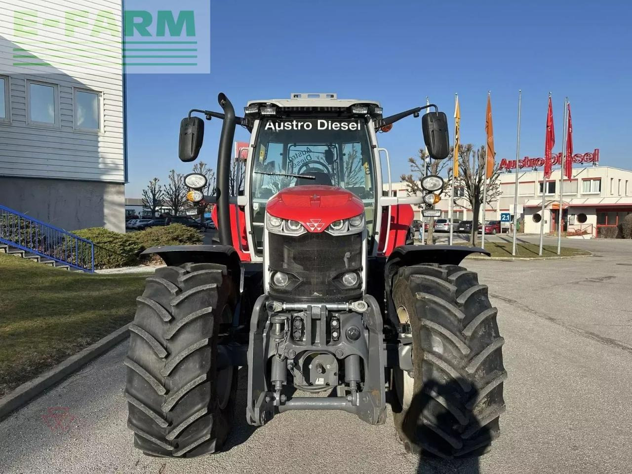 Трактор Massey Ferguson mf 6s.180: фото 15 Трактор Massey Ferguson mf 6s.180: фото 15