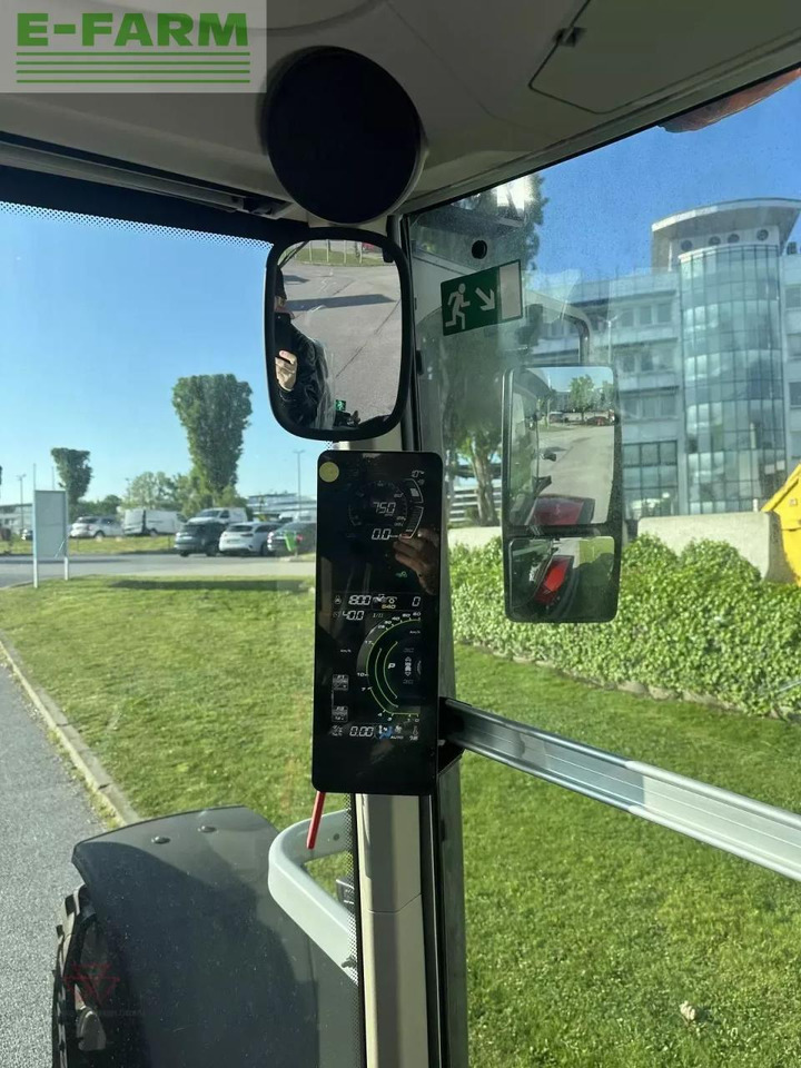 Massey Ferguson mf 8s.225 - Трактор: фото 2 Massey Ferguson mf 8s.225 - Трактор: фото 2