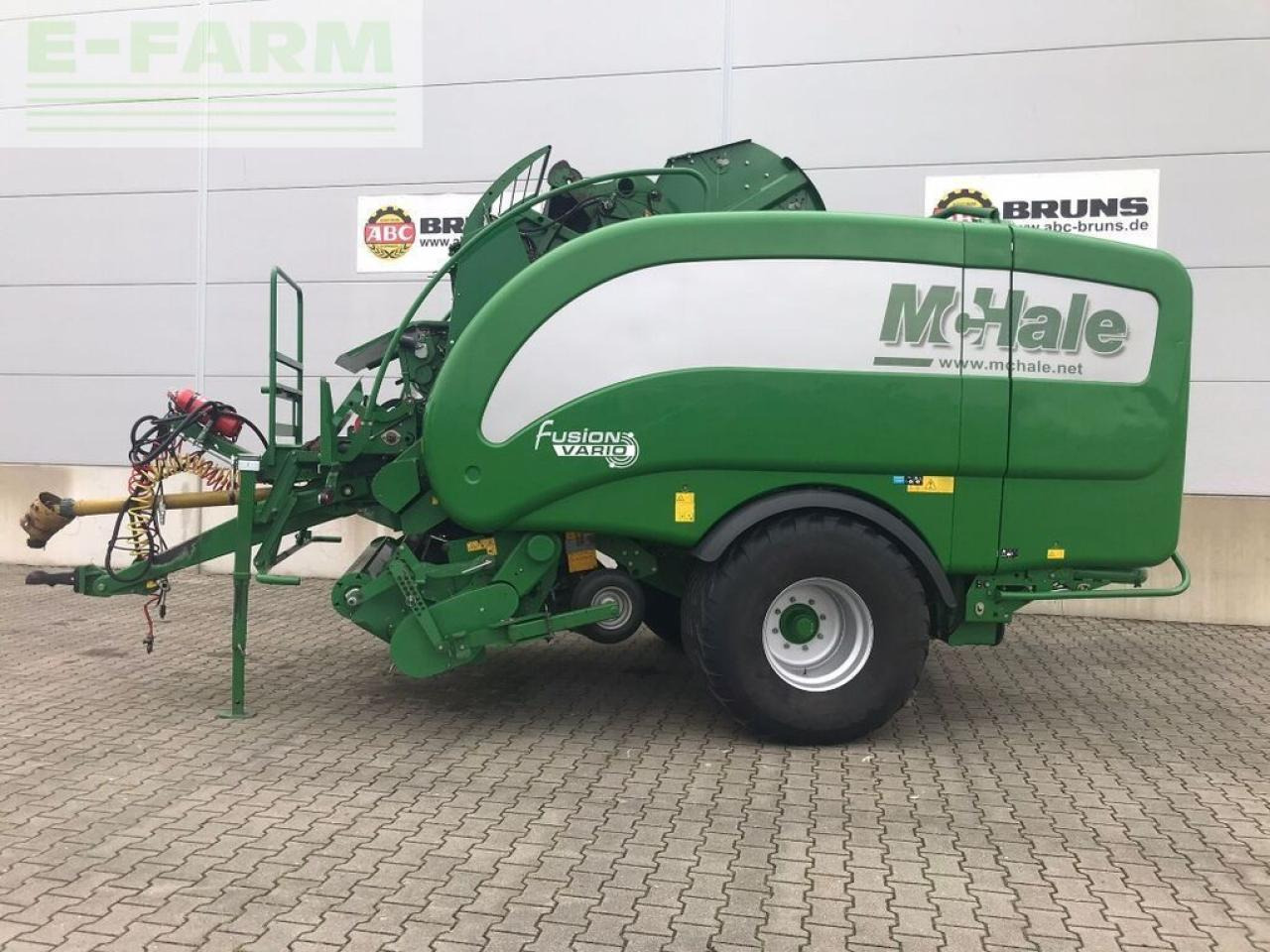 Mc Hale fusion vario - Пресс-подборщик тюковый: фото 2 Mc Hale fusion vario - Пресс-подборщик тюковый: фото 2