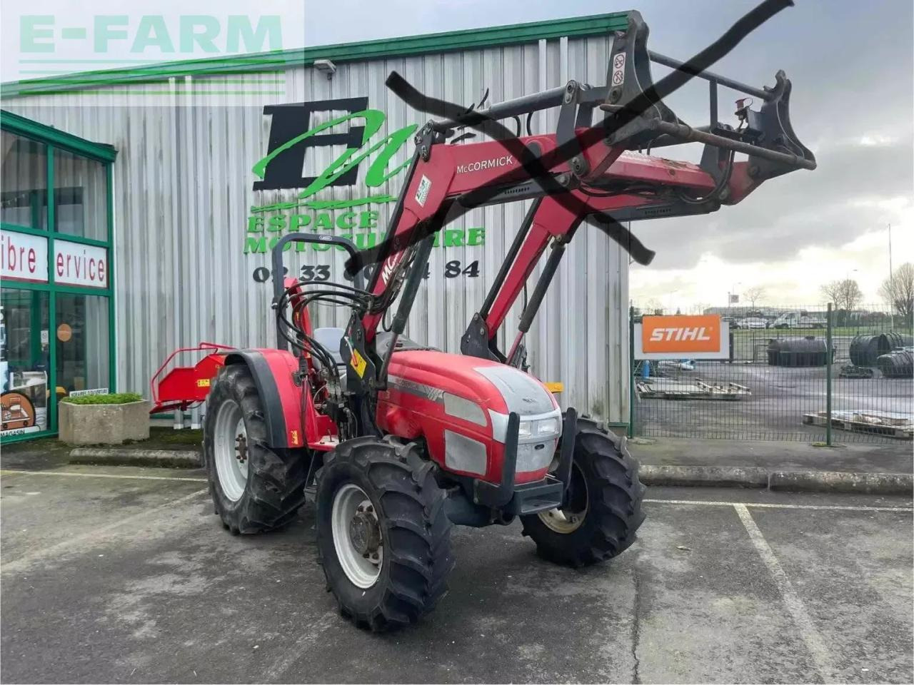 McCormick tracteur agricole c80l mc cormick - Трактор: фото 2 McCormick tracteur agricole c80l mc cormick - Трактор: фото 2