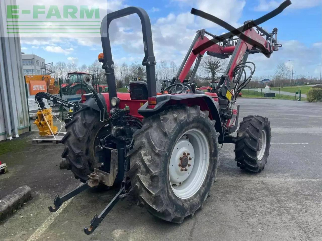 McCormick tracteur agricole c80l mc cormick - Трактор: фото 2 McCormick tracteur agricole c80l mc cormick - Трактор: фото 2