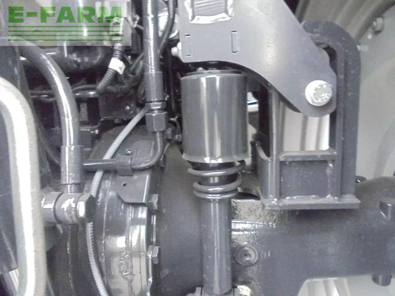 Трактор McCormick x6-415m: фото 7 Трактор McCormick x6-415m: фото 7