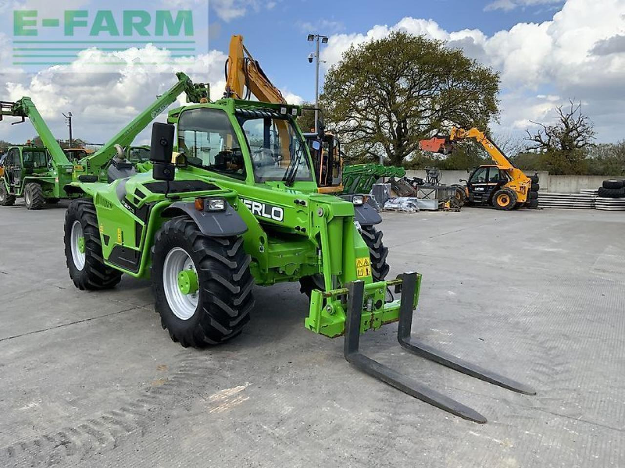 Merlo mf34.7 cs-140 telehandler (st22716) - Телескопический погрузчик: фото 4 Merlo mf34.7 cs-140 telehandler (st22716) - Телескопический погрузчик: фото 4