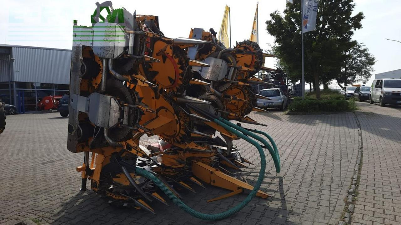 New Holland 90 sfi / kemper maisgebiss 390 - Оборудование для кормоуборочного комбайна: фото 4 New Holland 90 sfi / kemper maisgebiss 390 - Оборудование для кормоуборочного комбайна: фото 4