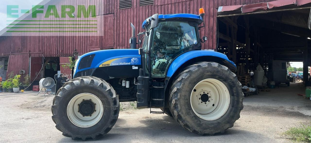 New Holland T6090 - Трактор: фото 2 New Holland T6090 - Трактор: фото 2