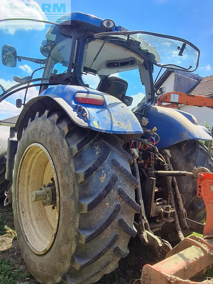 Трактор New Holland T7050: фото 10