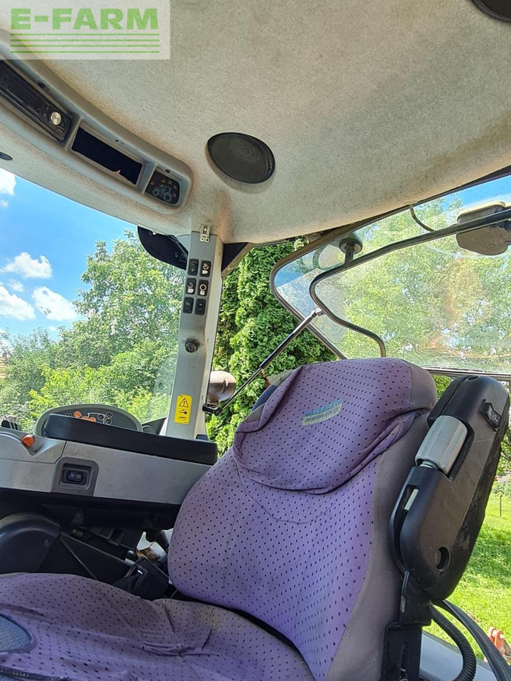 Трактор New Holland T7050: фото 7