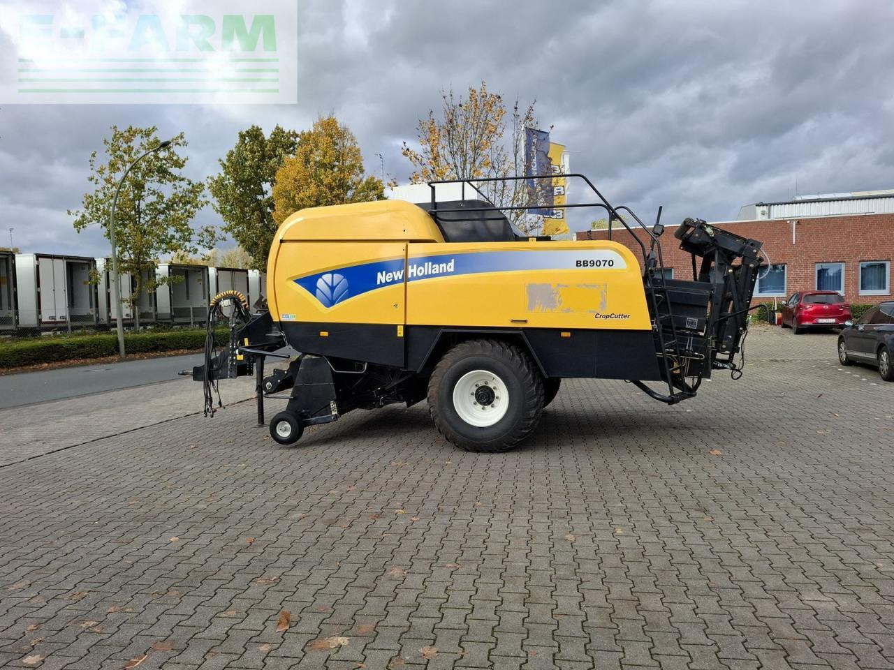 Пресс-подборщик тюковый New Holland bb 9070: фото 10 Пресс-подборщик тюковый New Holland bb 9070: фото 10