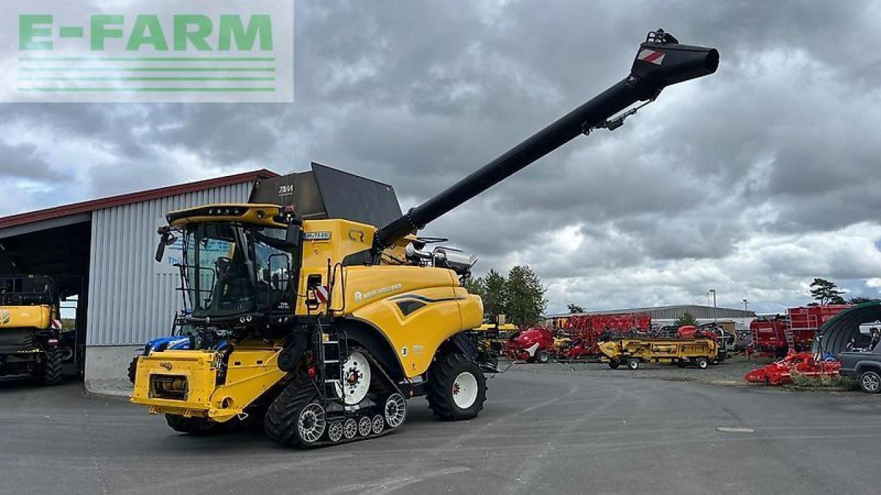 New Holland cr 8.80 raupe - Зерноуборочный комбайн: фото 1 New Holland cr 8.80 raupe - Зерноуборочный комбайн: фото 1