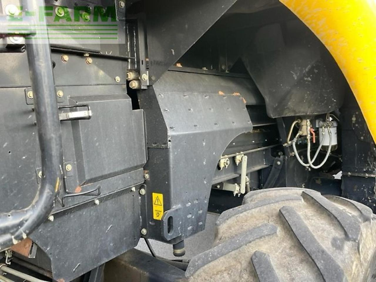 Зерноуборочный комбайн New Holland cx 740 **durchrepariert**: фото 10