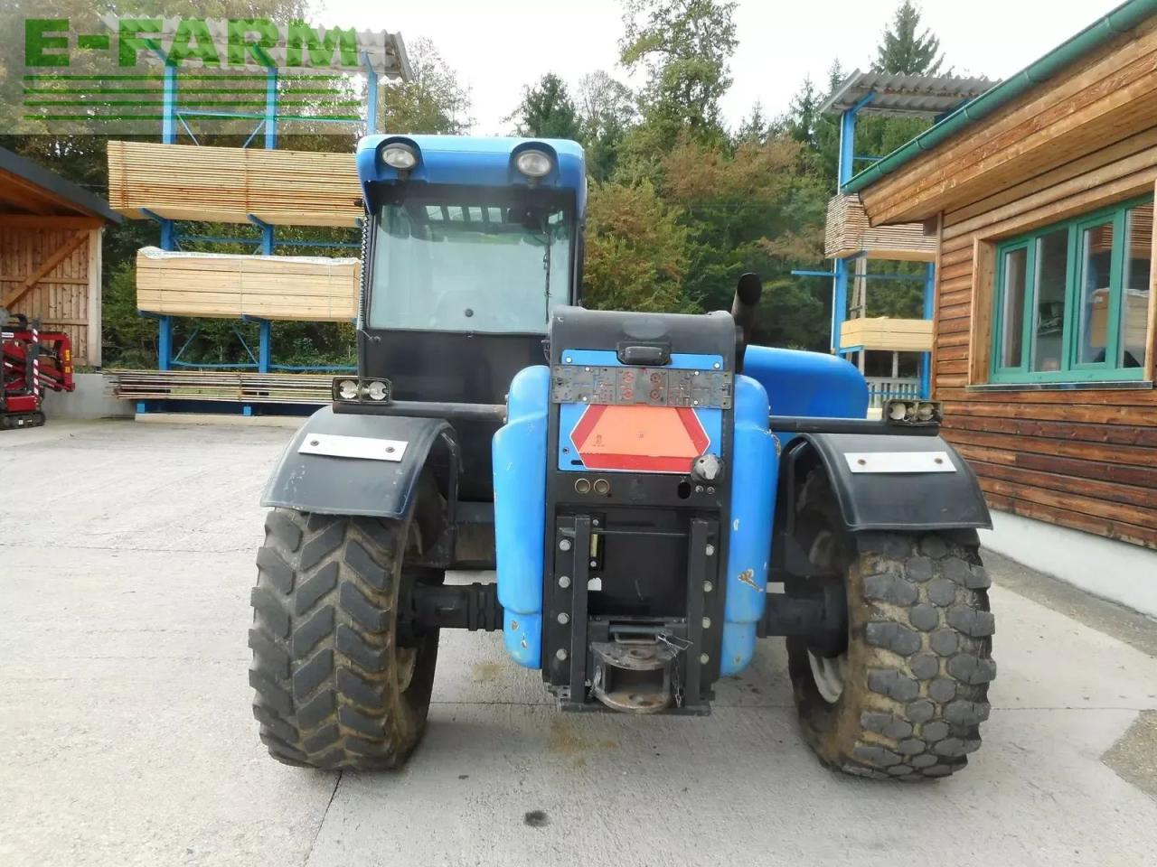 New Holland lm5060 ( 7,1m 4t ) - Телескопический погрузчик: фото 3 New Holland lm5060 ( 7,1m 4t ) - Телескопический погрузчик: фото 3