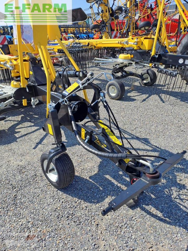 New Holland prorotor l640 t + autosteer - Сеноворошилка: фото 2 New Holland prorotor l640 t + autosteer - Сеноворошилка: фото 2