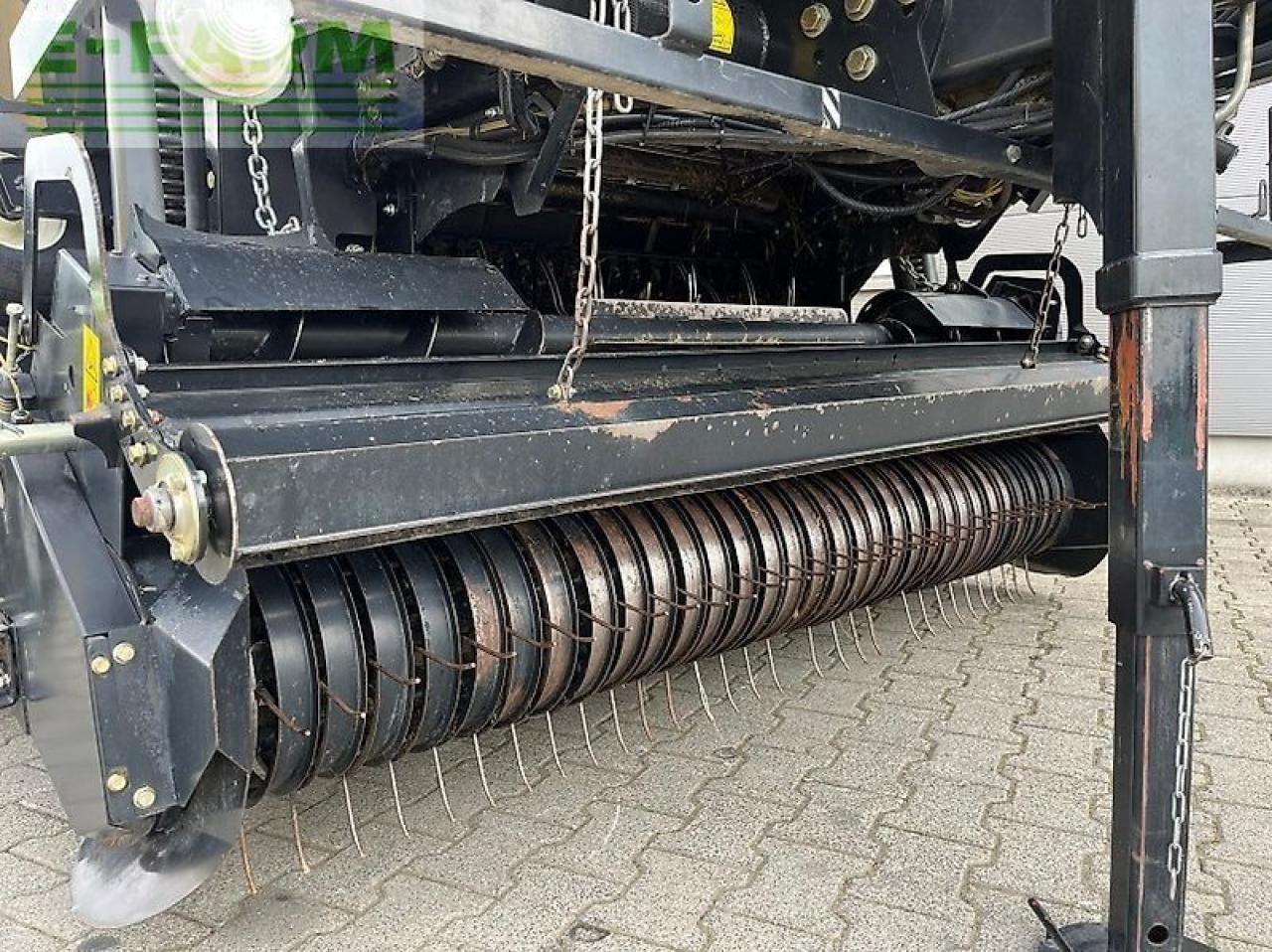 New Holland rb 180 c - Пресс-подборщик тюковый: фото 5 New Holland rb 180 c - Пресс-подборщик тюковый: фото 5