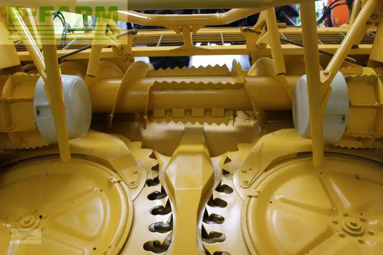 New Holland ri 600 - Оборудование для кормоуборочного комбайна: фото 3 New Holland ri 600 - Оборудование для кормоуборочного комбайна: фото 3