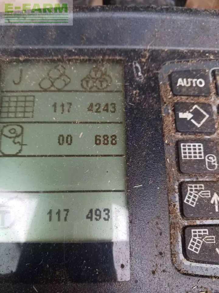 New Holland roll belt 150 - Пресс-подборщик тюковый: фото 2 New Holland roll belt 150 - Пресс-подборщик тюковый: фото 2