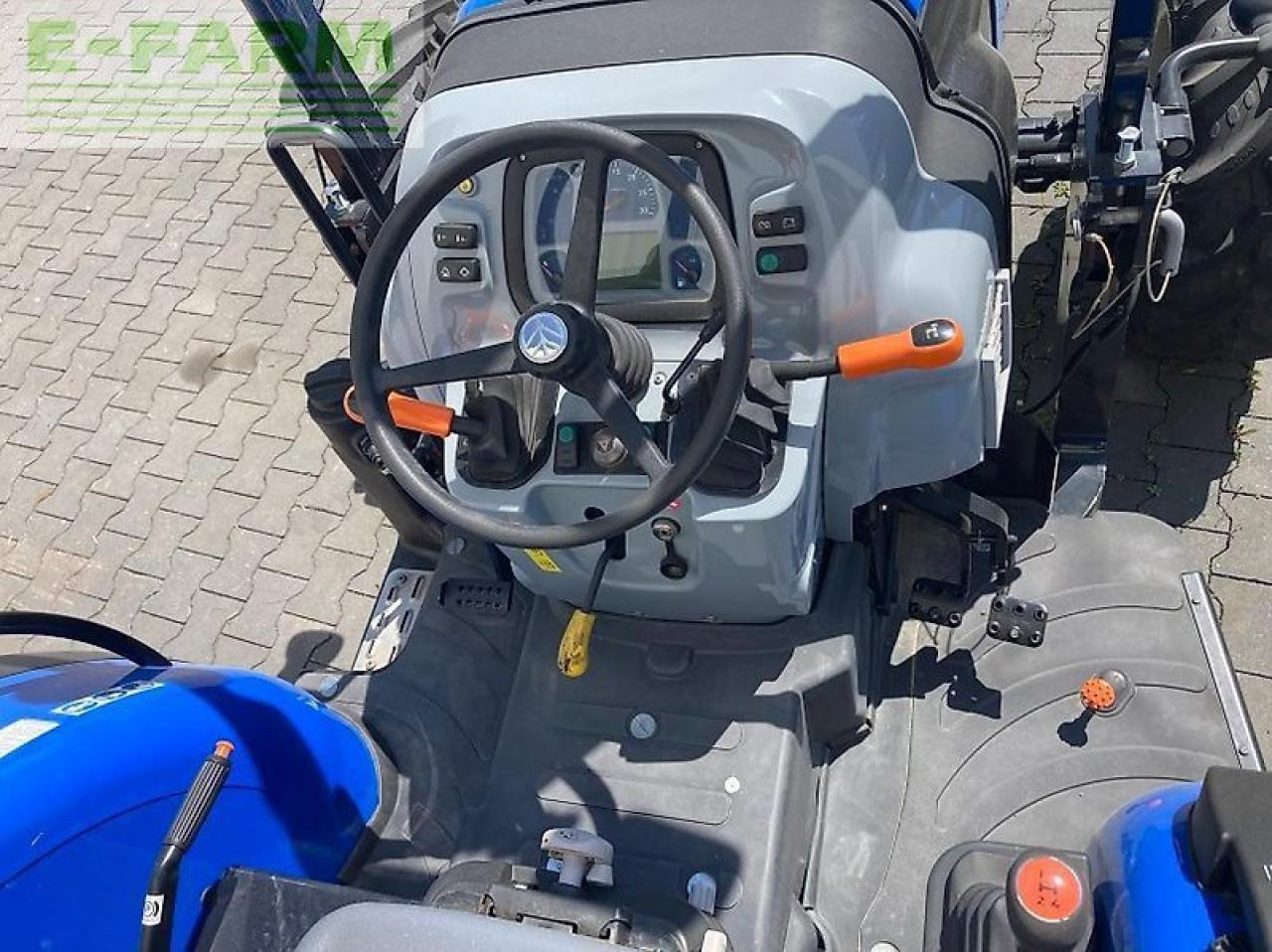 New Holland t 3.80 sc - Трактор: фото 3 New Holland t 3.80 sc - Трактор: фото 3