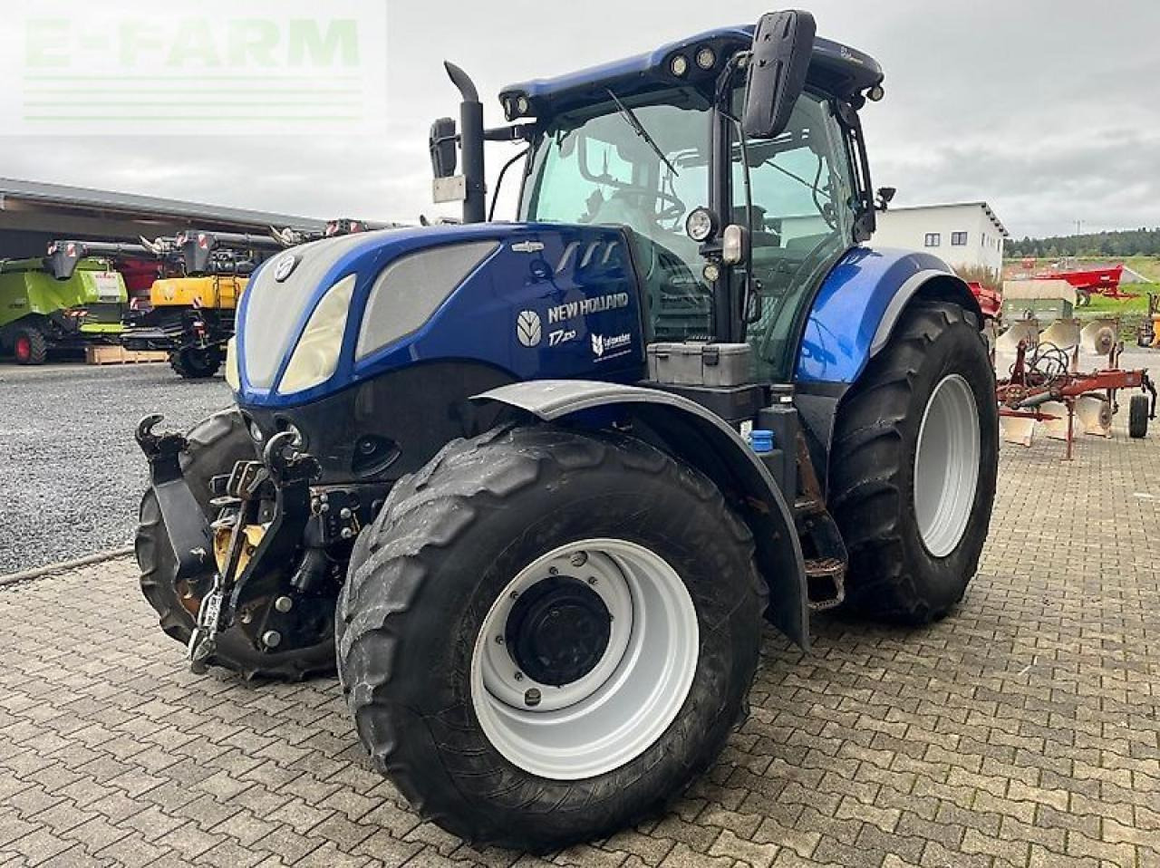 New Holland t 7.210 ac - Трактор: фото 2 New Holland t 7.210 ac - Трактор: фото 2