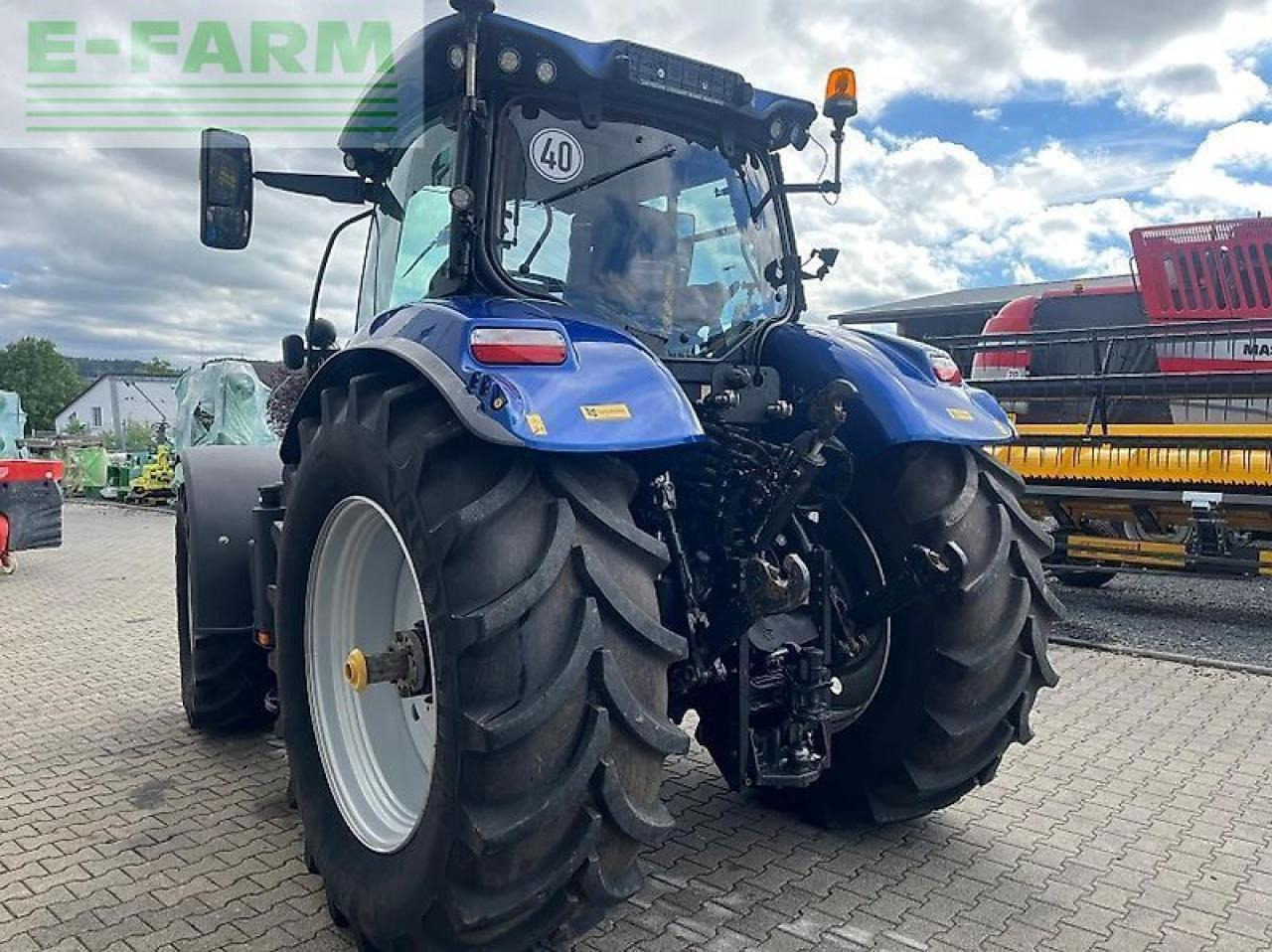 New Holland t 7.225 ac - Трактор: фото 4 New Holland t 7.225 ac - Трактор: фото 4