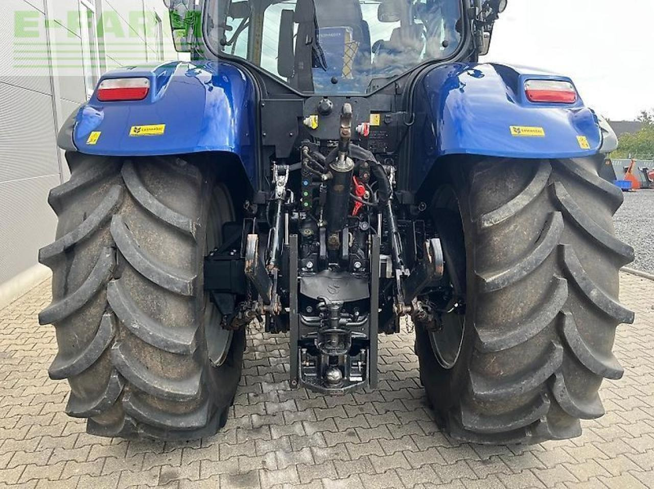 New Holland t 7.225 ac - Трактор: фото 5 New Holland t 7.225 ac - Трактор: фото 5