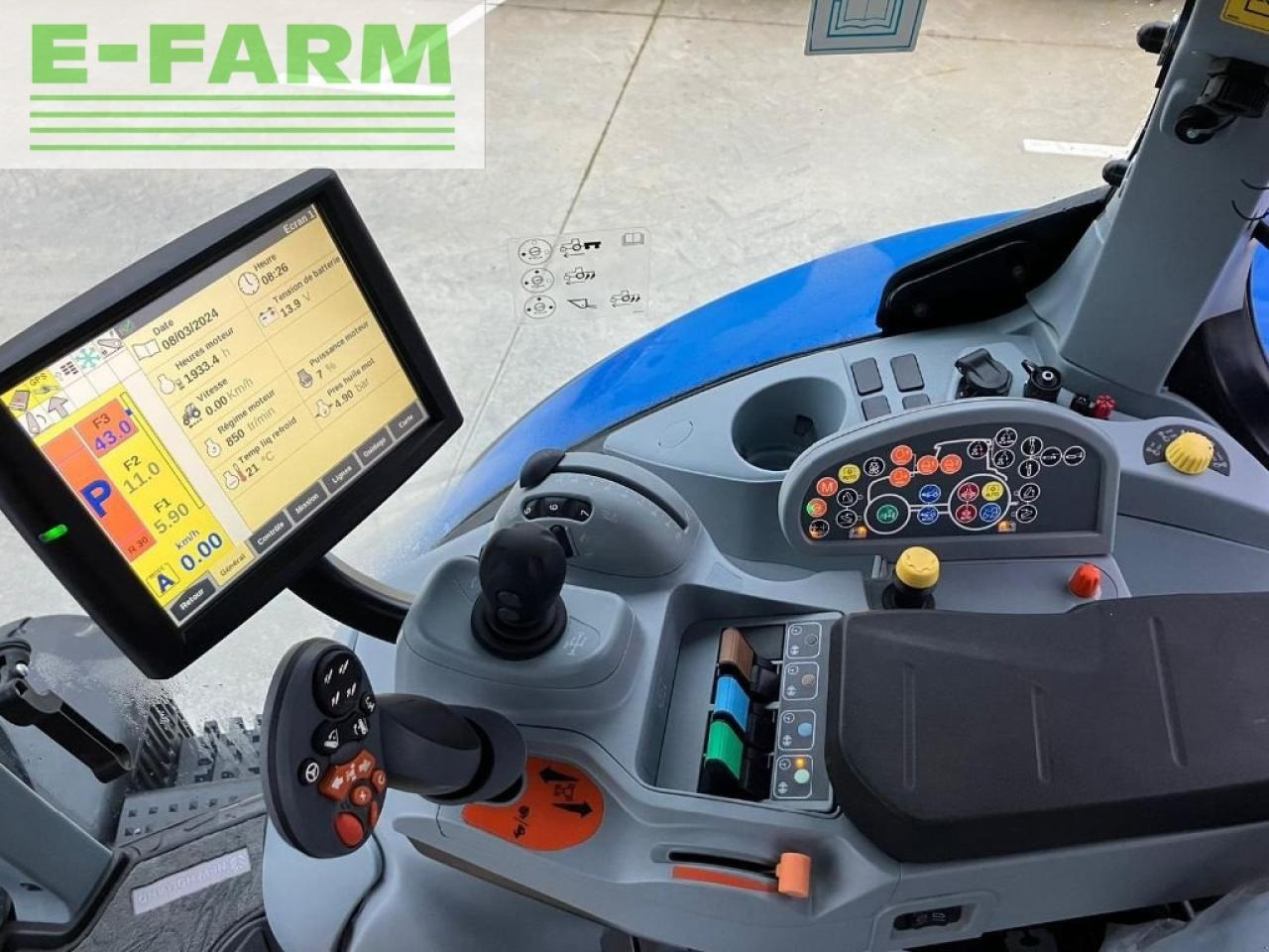 Трактор New Holland t 7.260 autocommand gps: фото 9