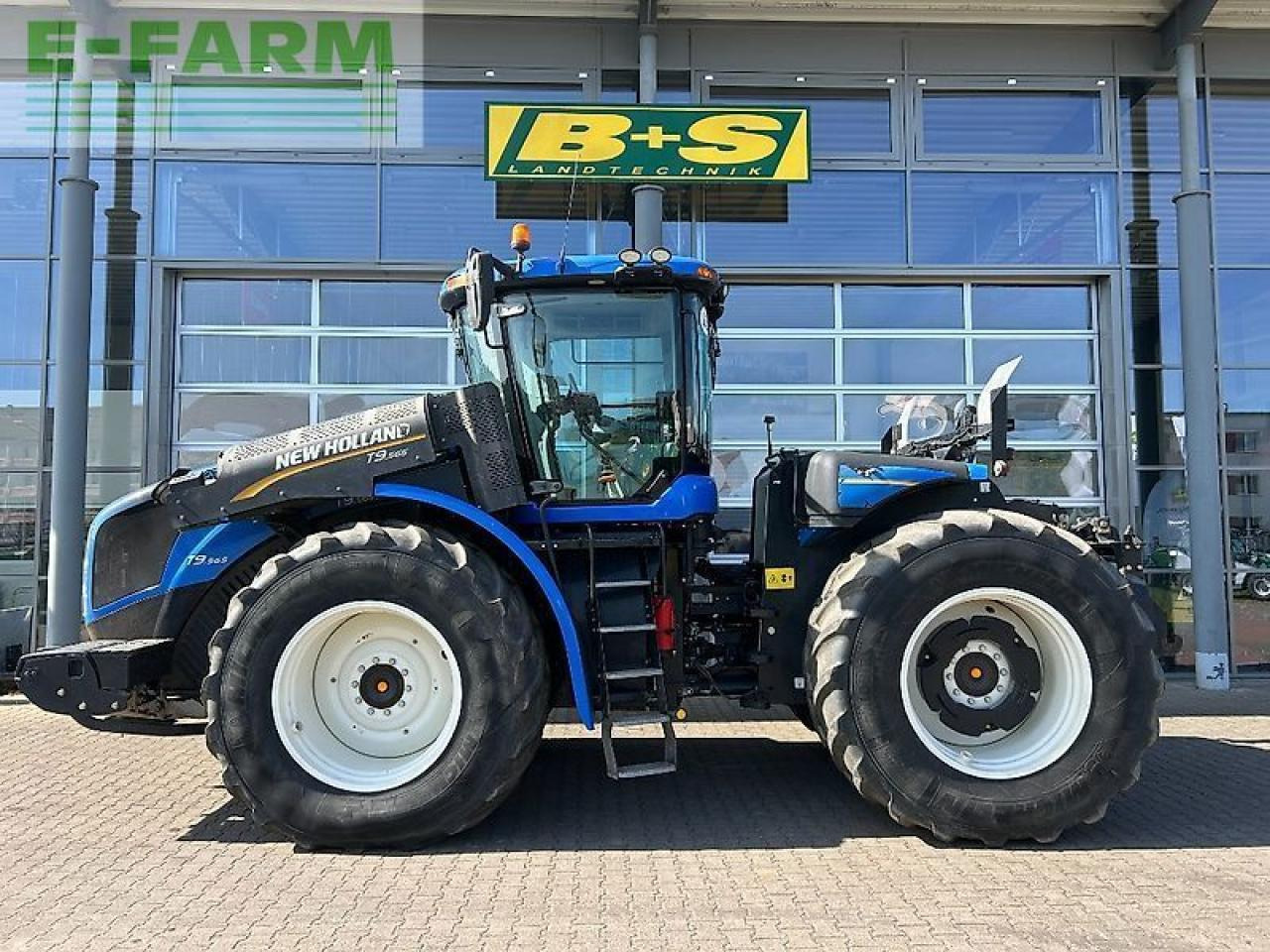 New Holland t 9.565 - Трактор: фото 1 New Holland t 9.565 - Трактор: фото 1