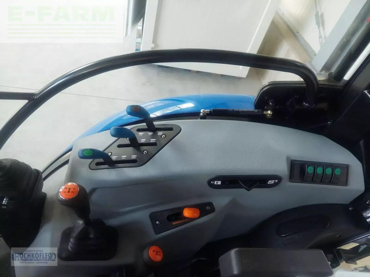 New Holland t4.75s stage v S - Трактор: фото 3 New Holland t4.75s stage v S - Трактор: фото 3