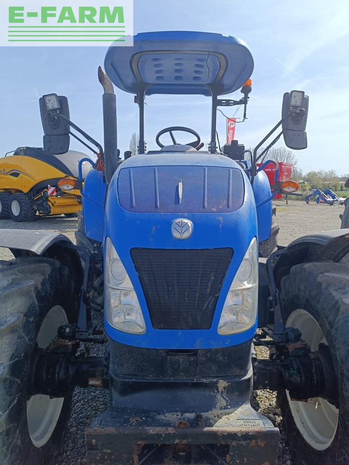 New Holland t5.115dc - Трактор: фото 2 New Holland t5.115dc - Трактор: фото 2