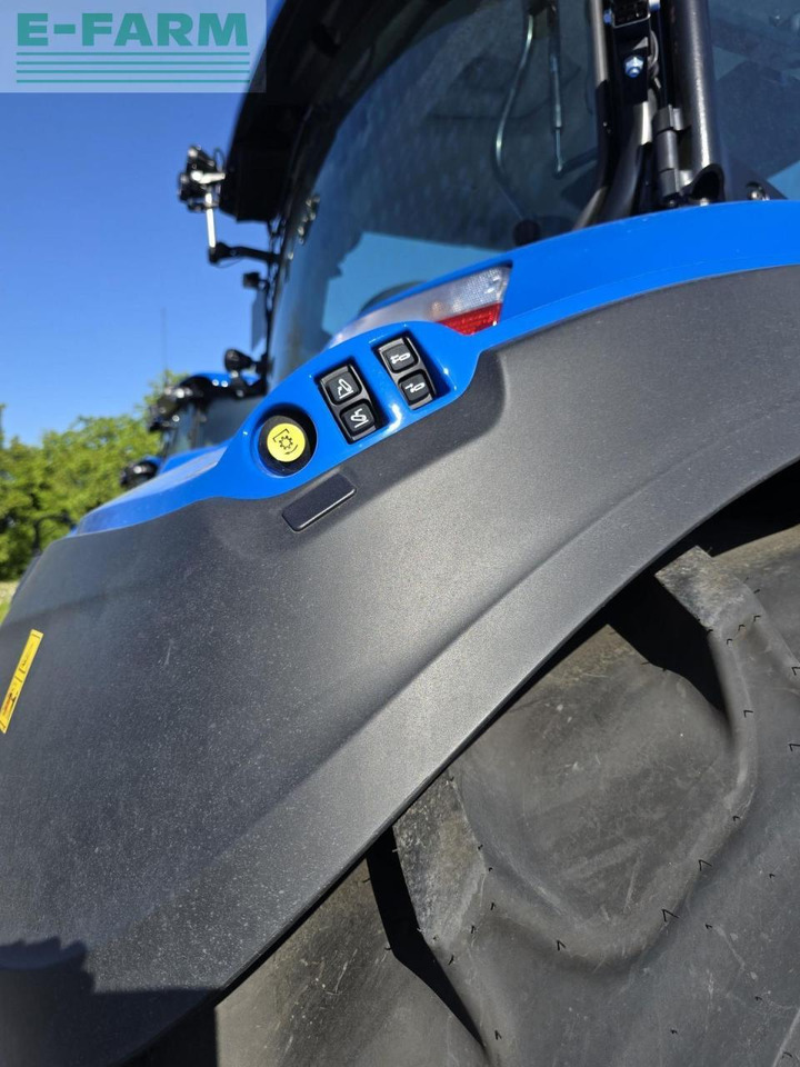 New Holland t5.140 dynamic command (stage v) - Трактор: фото 5 New Holland t5.140 dynamic command (stage v) - Трактор: фото 5