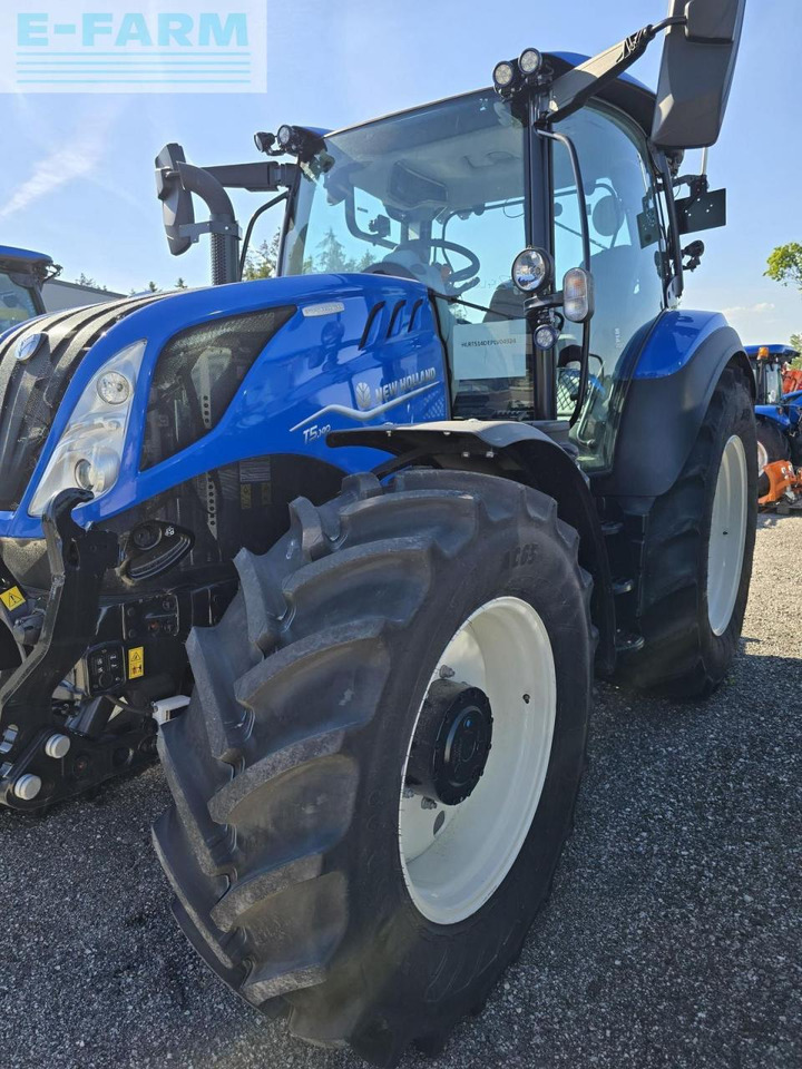 New Holland t5.140 dynamic command (stage v) - Трактор: фото 3 New Holland t5.140 dynamic command (stage v) - Трактор: фото 3