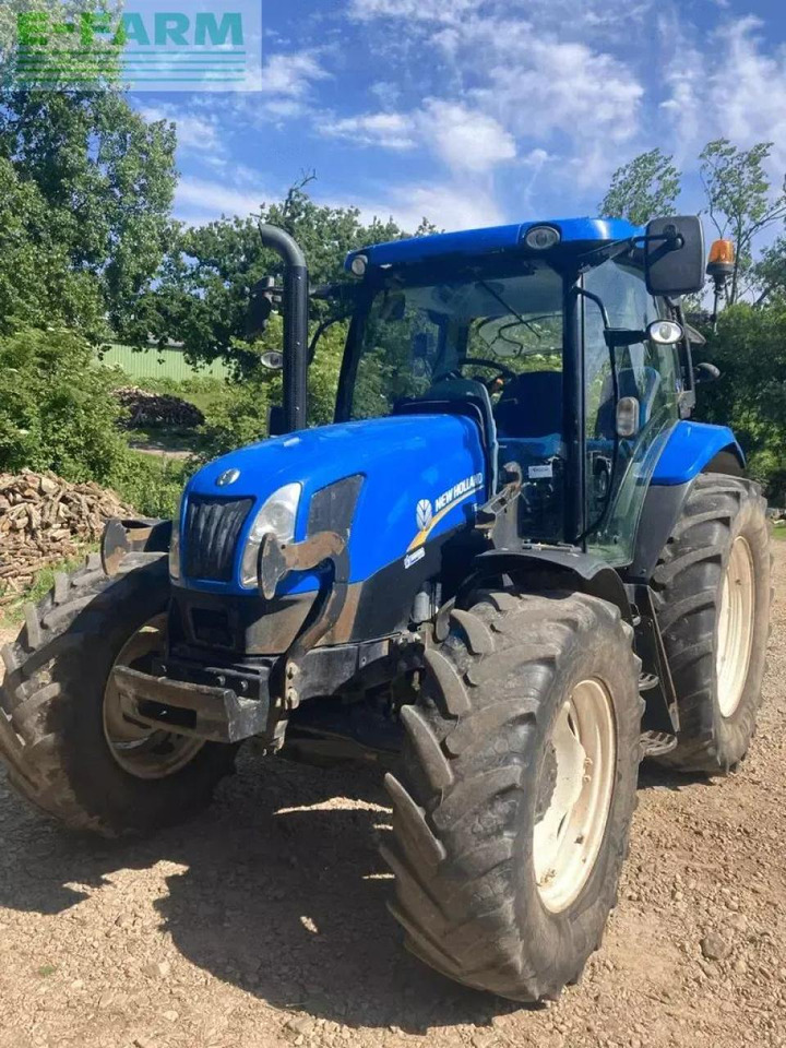 New Holland t6.140 dualcommand - Трактор: фото 3 New Holland t6.140 dualcommand - Трактор: фото 3