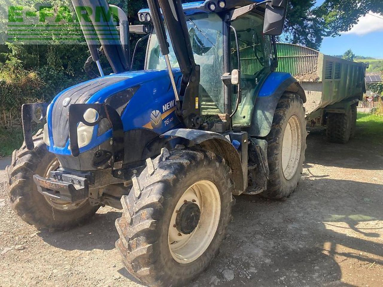New Holland t6.145 - Трактор: фото 4 New Holland t6.145 - Трактор: фото 4