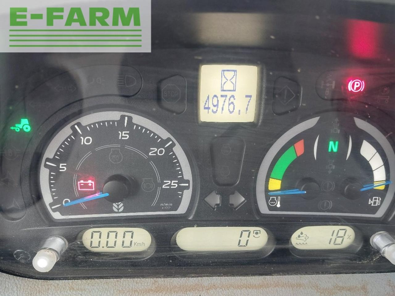 New Holland t6.155 - Трактор: фото 5 New Holland t6.155 - Трактор: фото 5