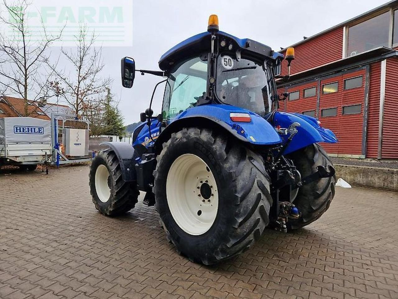 New Holland t6.155 ac *stufenloses getriebe* jung gebraucht - Трактор: фото 4 New Holland t6.155 ac *stufenloses getriebe* jung gebraucht - Трактор: фото 4