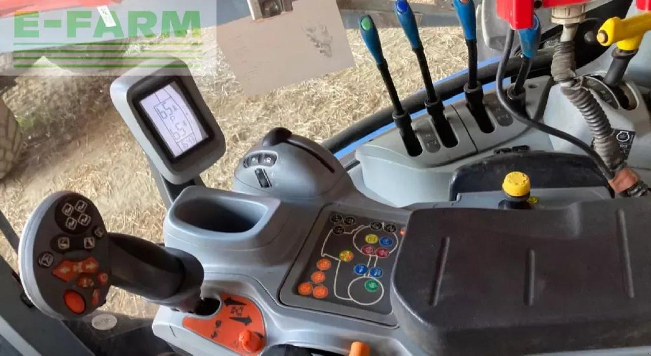 Трактор New Holland t6.175: фото 8 Трактор New Holland t6.175: фото 8