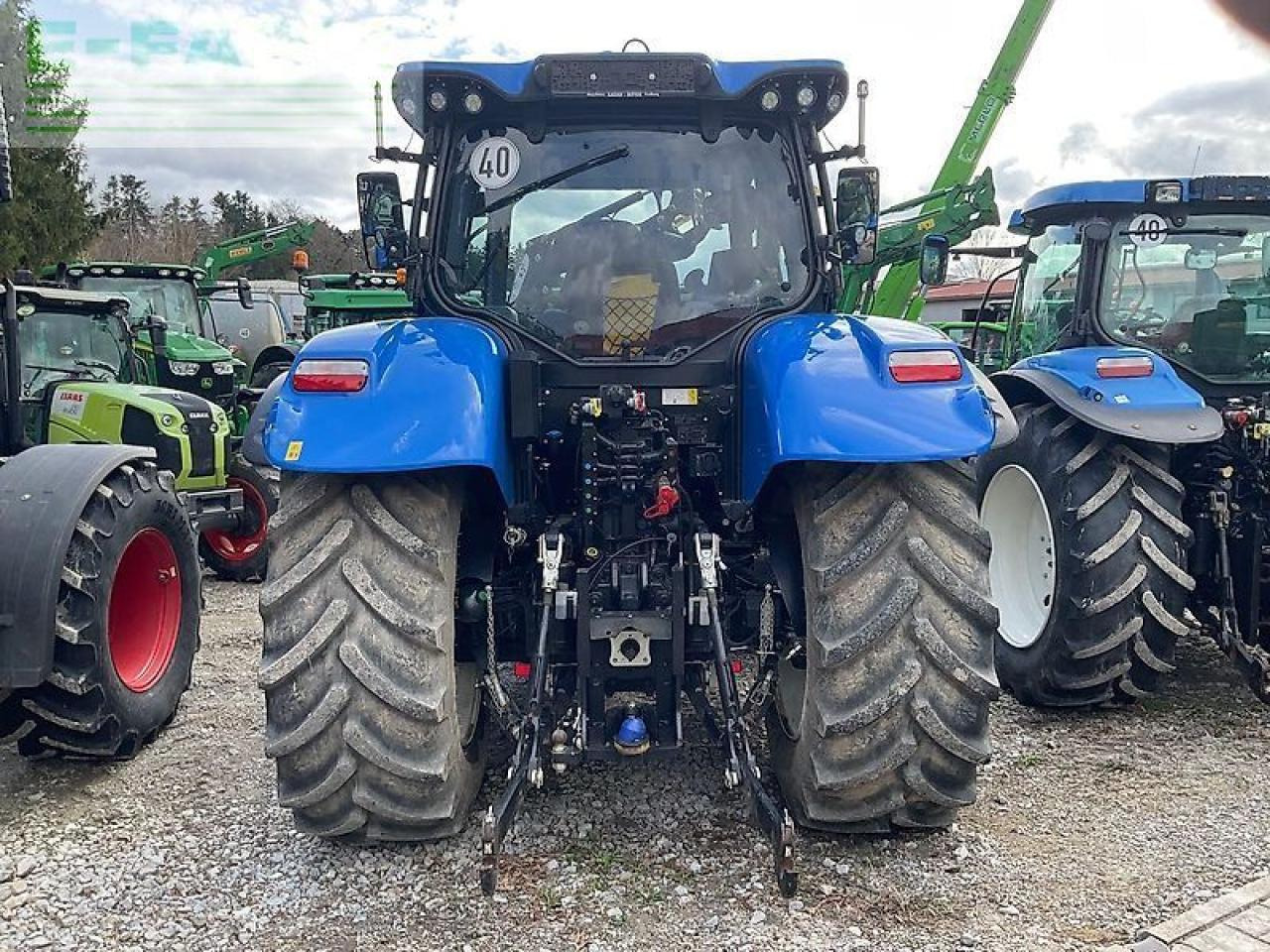 New Holland t6.180 ac - Трактор: фото 3 New Holland t6.180 ac - Трактор: фото 3