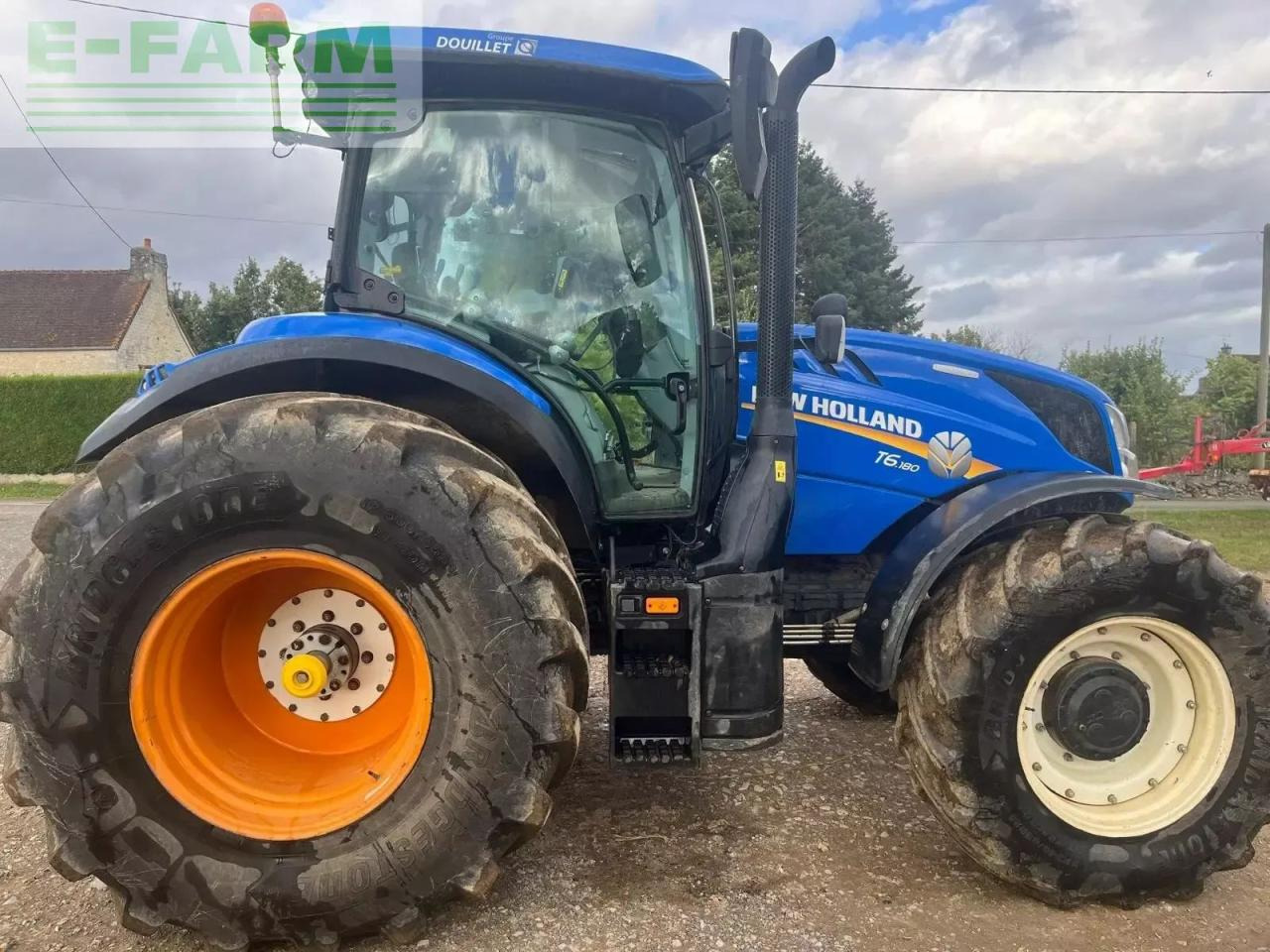 New Holland t6 180 dynamic cde - Трактор: фото 2 New Holland t6 180 dynamic cde - Трактор: фото 2