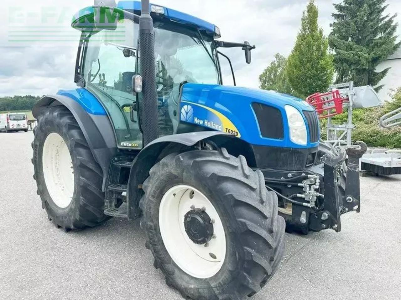 New Holland t6020 delta Delta - Трактор: фото 2 New Holland t6020 delta Delta - Трактор: фото 2
