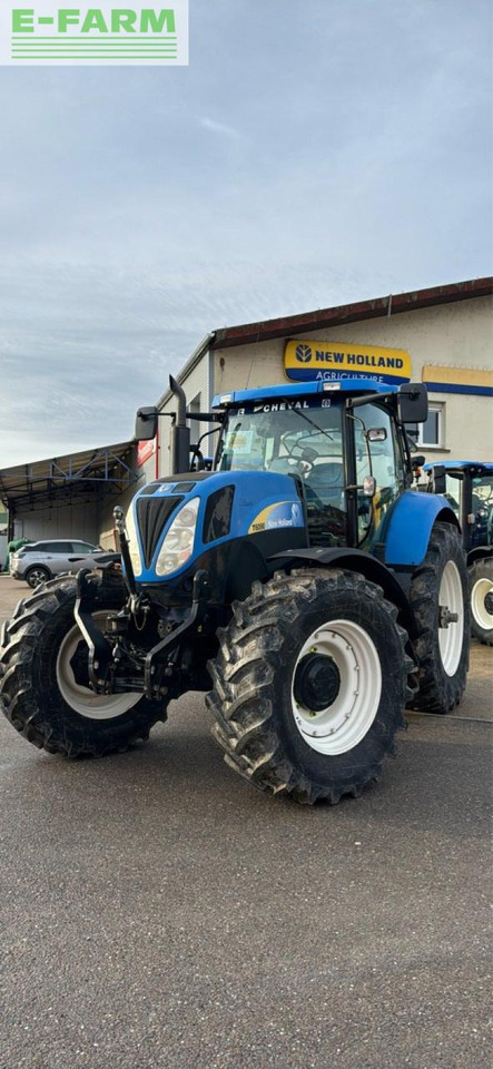 New Holland t6090 - Трактор: фото 3 New Holland t6090 - Трактор: фото 3