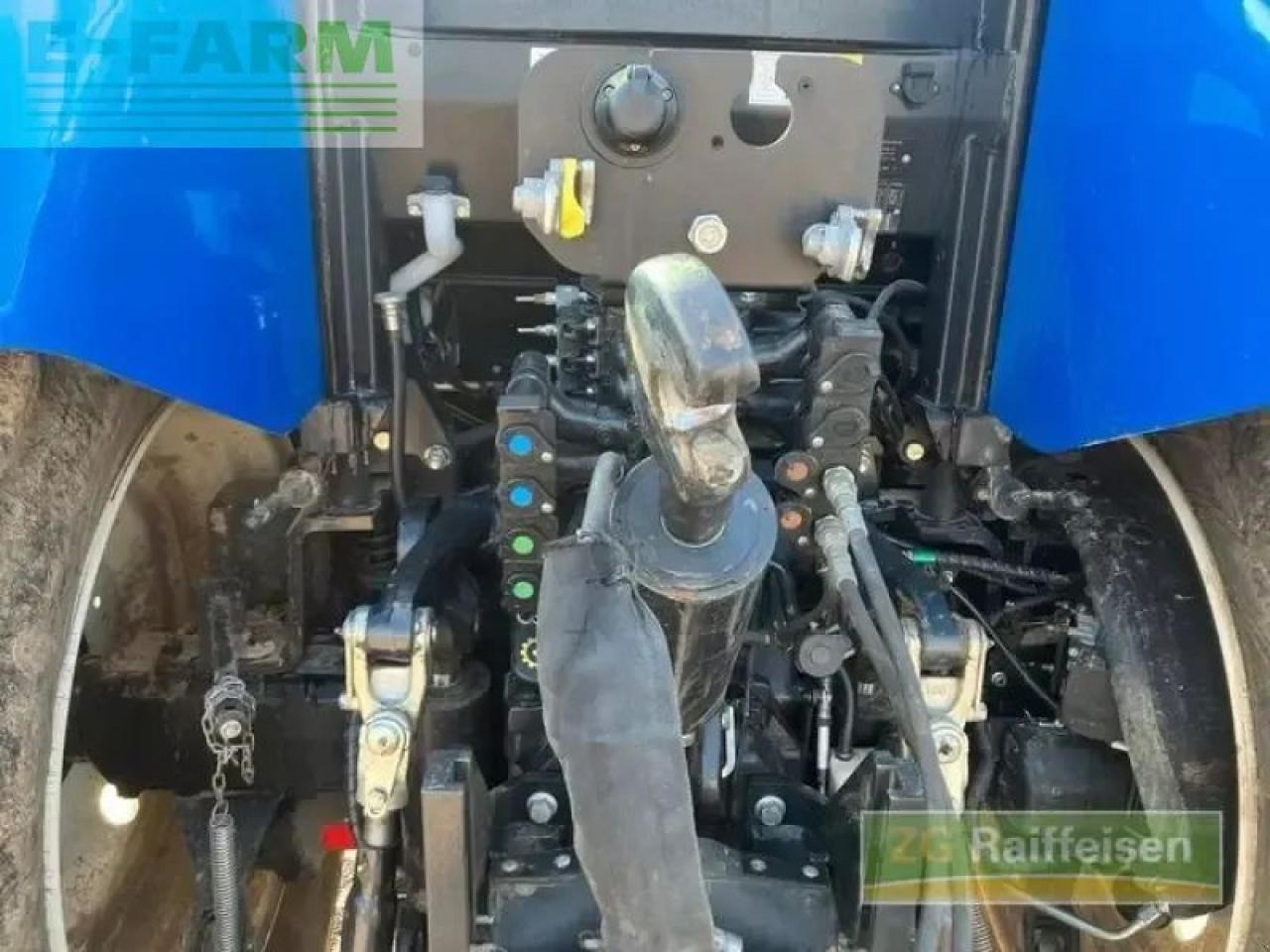 Трактор New Holland t7.175: фото 10 Трактор New Holland t7.175: фото 10