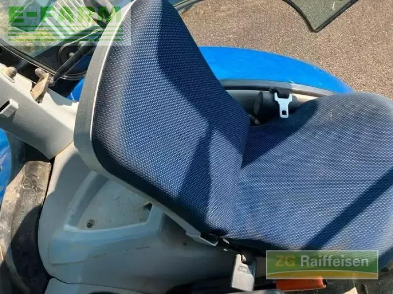 Трактор New Holland t7.175: фото 20 Трактор New Holland t7.175: фото 20