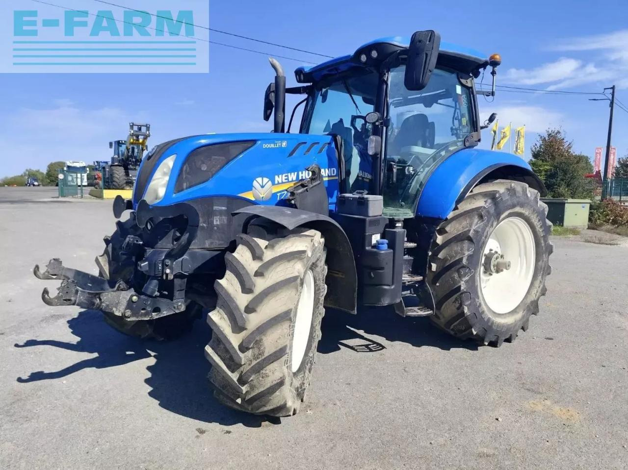 New Holland t7 190 pc - Трактор: фото 1 New Holland t7 190 pc - Трактор: фото 1