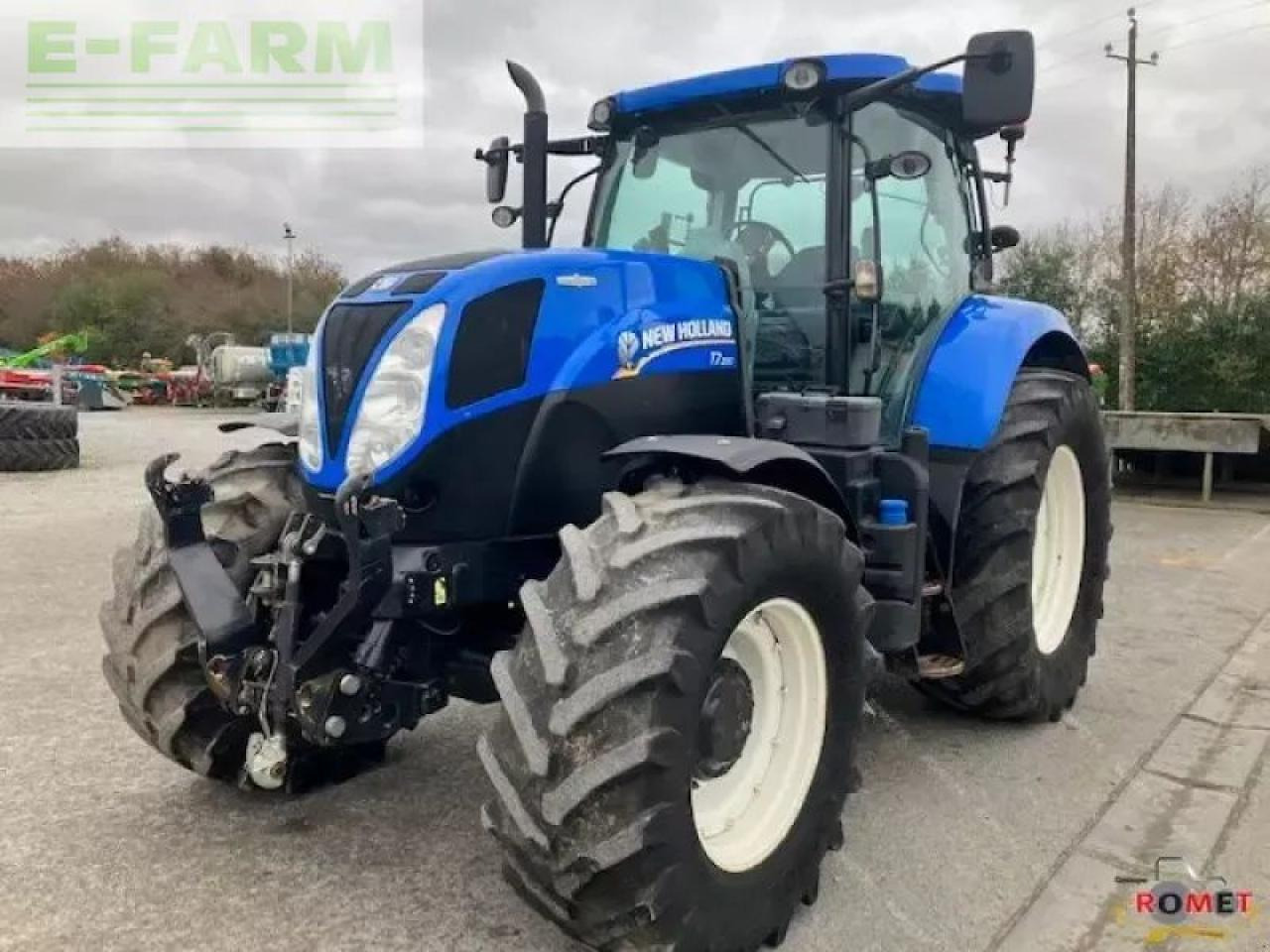 New Holland t7.200 autocomma - Трактор: фото 1 New Holland t7.200 autocomma - Трактор: фото 1
