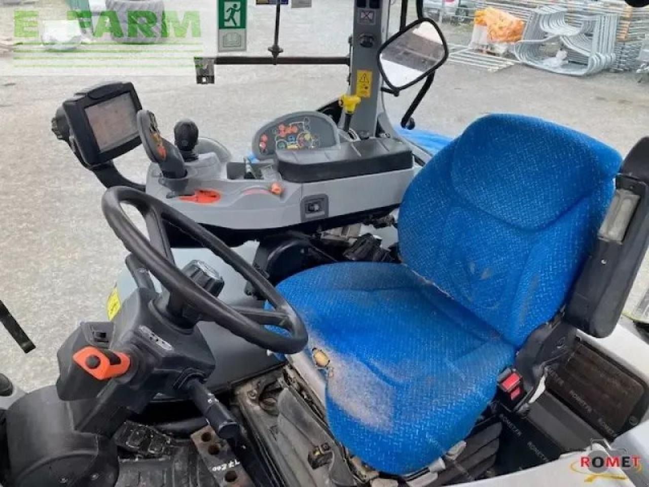 New Holland t7.200 autocomma - Трактор: фото 5 New Holland t7.200 autocomma - Трактор: фото 5