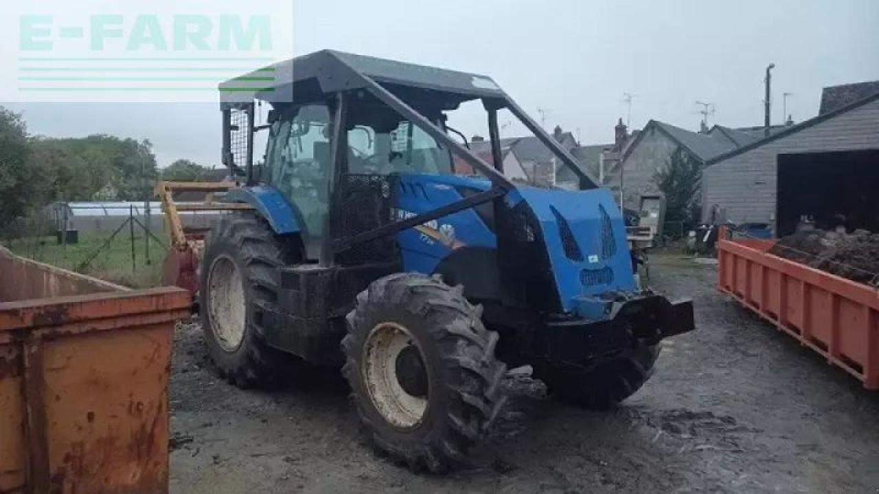 New Holland t7 210 - Трактор: фото 1 New Holland t7 210 - Трактор: фото 1