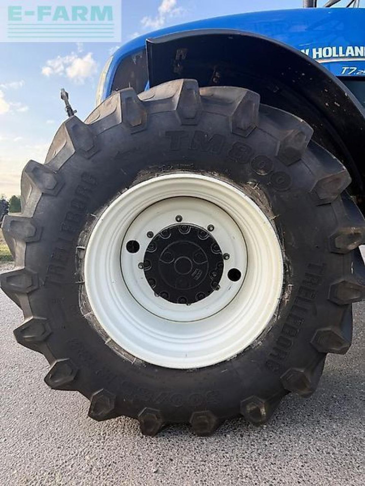 Трактор New Holland t7.250 autocommand: фото 8