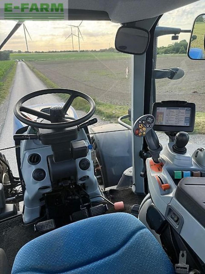 Трактор New Holland t7.250 autocommand: фото 9