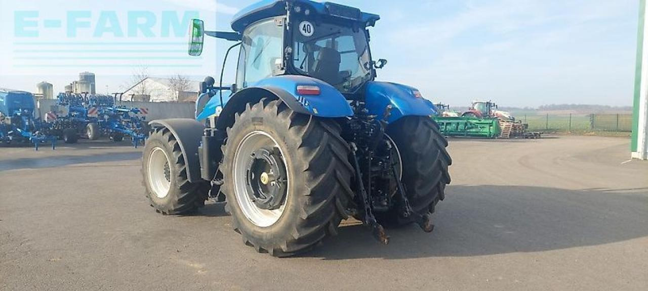 New Holland t7.270 autocommand - Трактор: фото 2 New Holland t7.270 autocommand - Трактор: фото 2