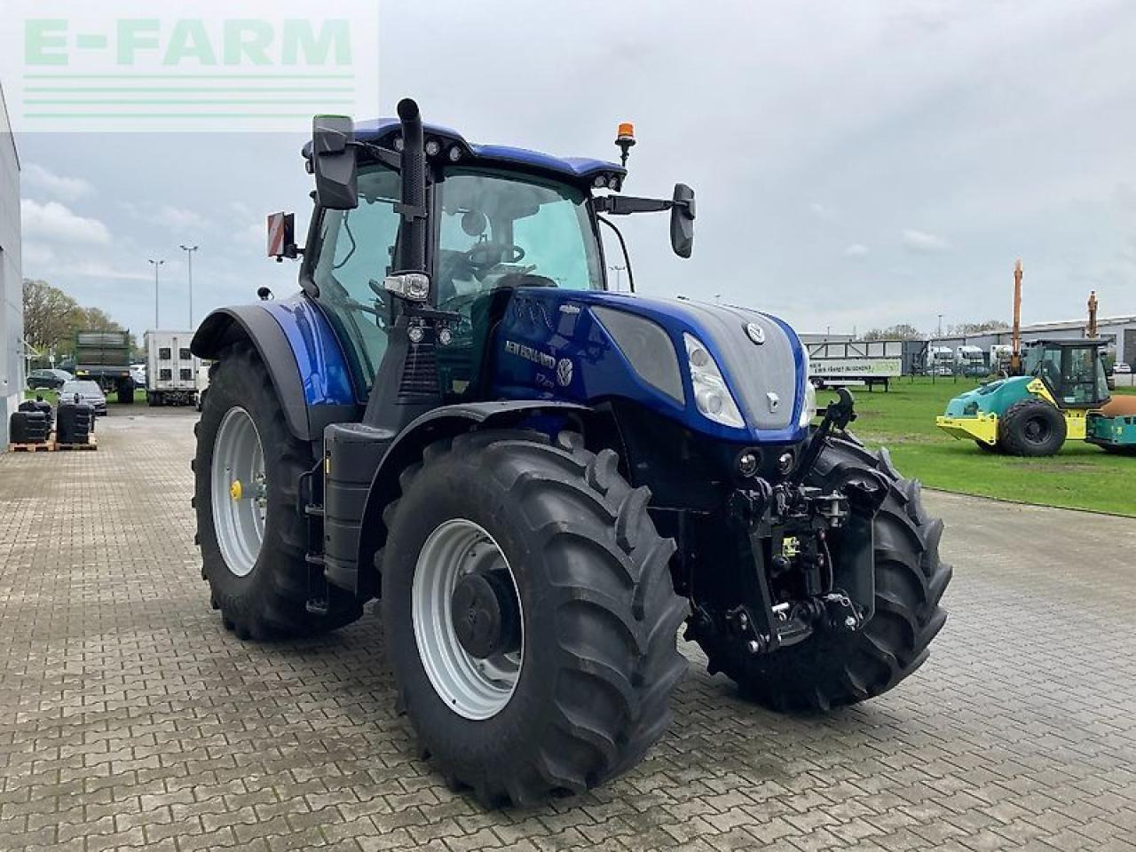 New Holland t7.270 autocommand new gen - Трактор: фото 4 New Holland t7.270 autocommand new gen - Трактор: фото 4