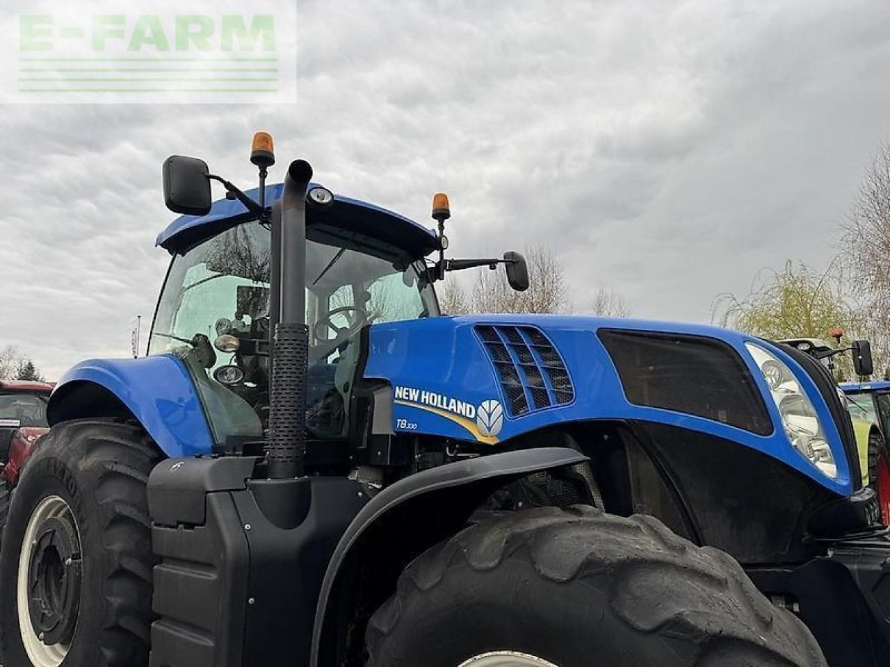 Трактор New Holland t8.330 ultra command: фото 21