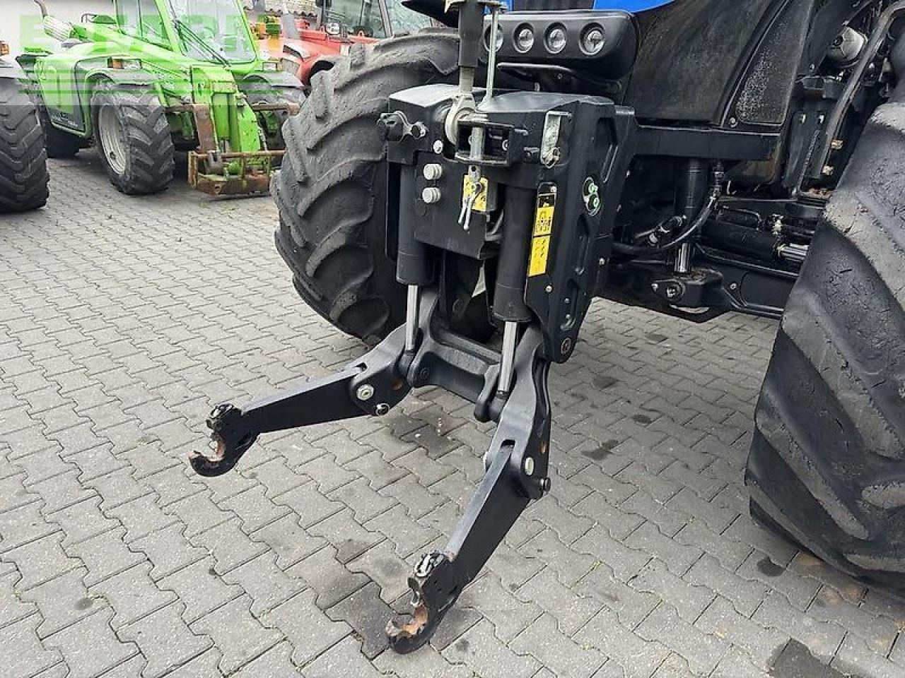 Трактор New Holland t8.330 ultra command: фото 20